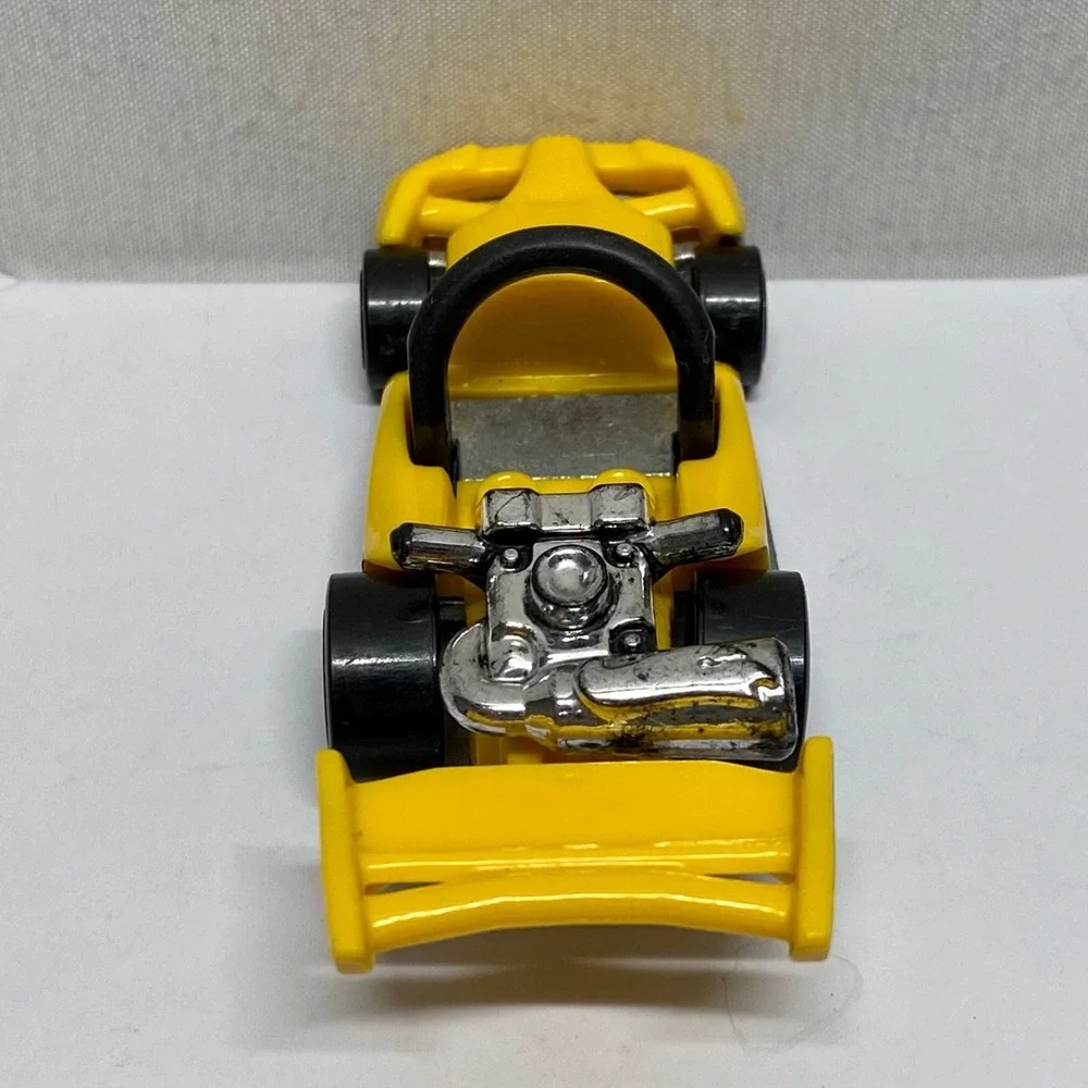 Hot Wheels Let's GO! Die-cast Car 1:64 Yellow Black Red Malaysia HW 2013